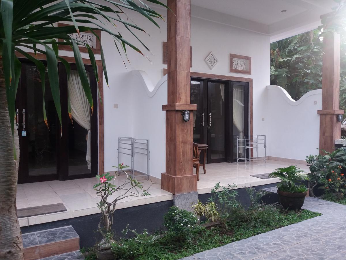 Warung Jemeluk & Home Stay Amed  Exterior photo